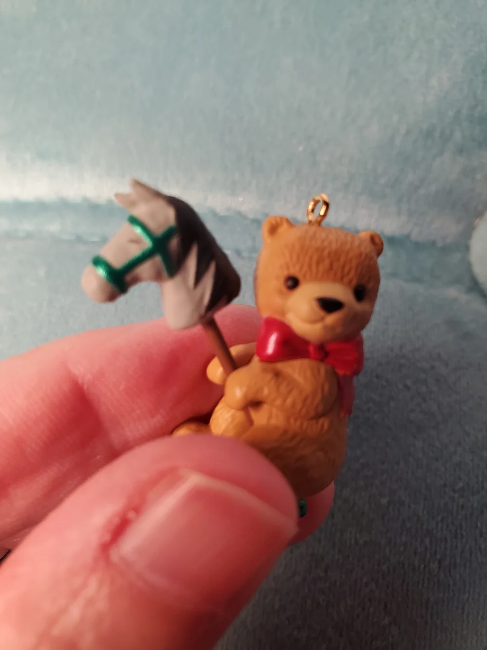Hallmark Keepsake 2012 Yuletide Ride Miniature Ornament QXM9024
